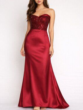 Red Beaded Graduation Prom Glamcore Romanticore Evening Dress Size M EUC